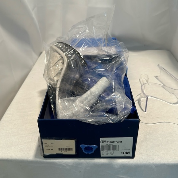 Clear rhinestone heels, competition shoes, new inbox, size 11 npc heels - Picture 4 of 4